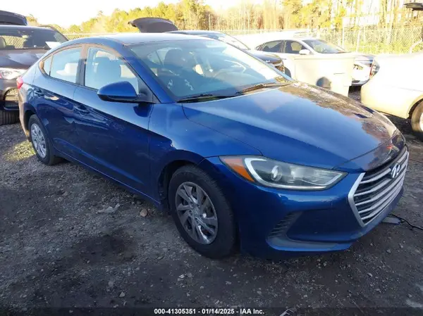 5NPD74LF8HH129476 2017 HYUNDAI ELANTRA - Image 1