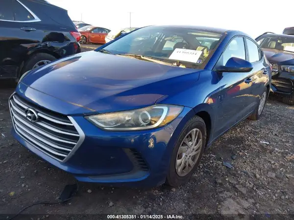 5NPD74LF8HH129476 2017 HYUNDAI ELANTRA - Image 2