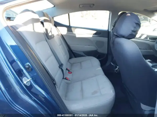 5NPD74LF8HH129476 2017 HYUNDAI ELANTRA - Image 8