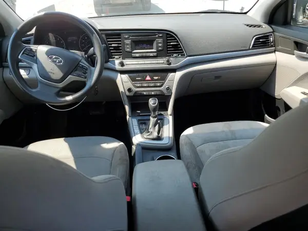 5NPD74LF8HH140235 2017 HYUNDAI ELANTRA - Image 8