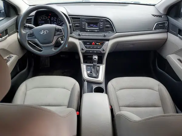 5NPD74LF8HH140932 2017 HYUNDAI ELANTRA - Image 8