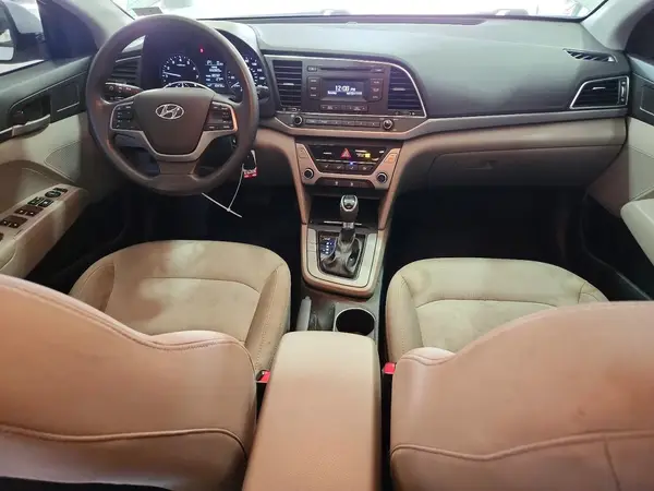 5NPD74LF8HH143863 2017 HYUNDAI ELANTRA - Image 8