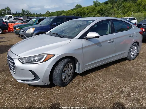 5NPD74LF8HH147105 2017 HYUNDAI ELANTRA - Image 2