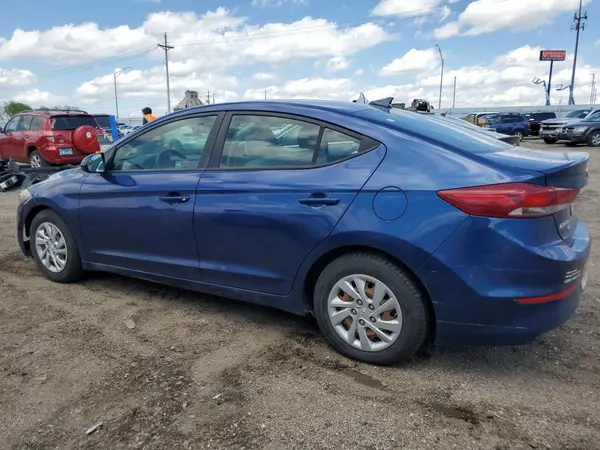 5NPD74LF8HH152918 2017 HYUNDAI ELANTRA - Image 2