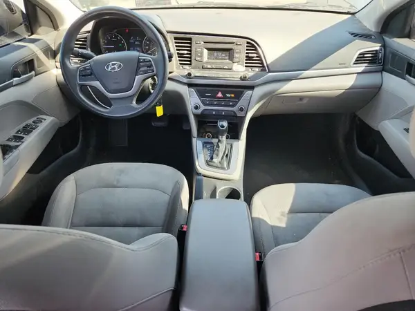 5NPD74LF8HH153230 2017 HYUNDAI ELANTRA - Image 8