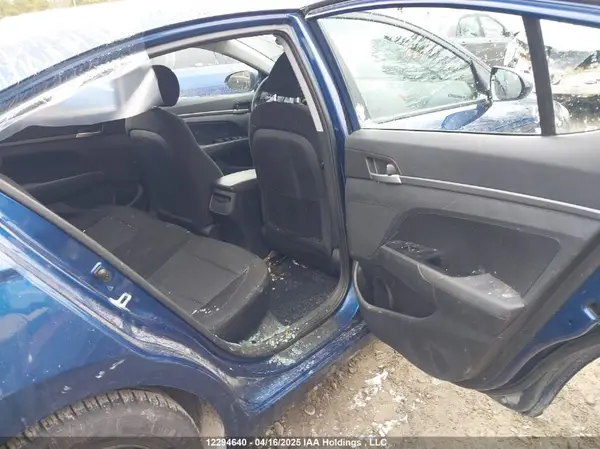 5NPD74LF8HH157147 2017 HYUNDAI ELANTRA - Image 8