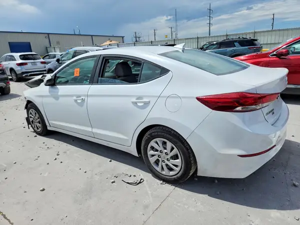 5NPD74LF8HH166169 2017 HYUNDAI ELANTRA - Image 2