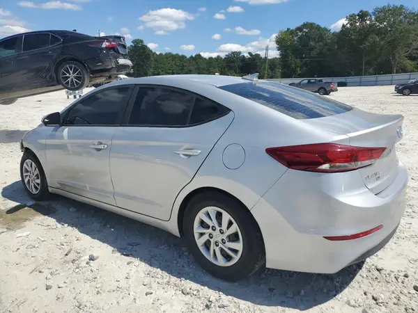 5NPD74LF8HH171517 2017 HYUNDAI ELANTRA - Image 2