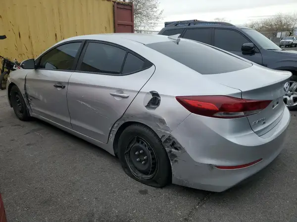 5NPD74LF8HH184199 2017 HYUNDAI ELANTRA - Image 2