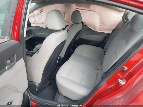 5NPD74LF8HH186499 2017 HYUNDAI ELANTRA - Image 8