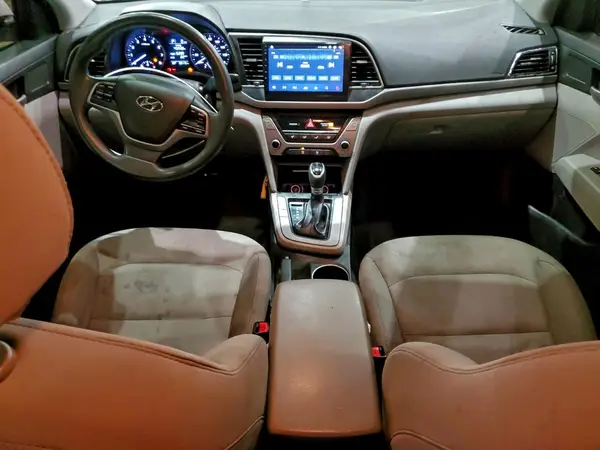 5NPD74LF8HH192481 2017 HYUNDAI ELANTRA - Image 8