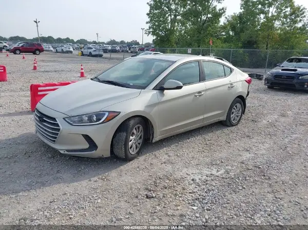 5NPD74LF8HH195770 2017 HYUNDAI ELANTRA - Image 2