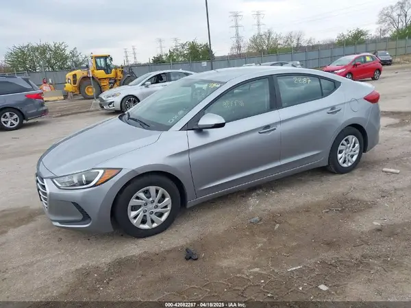 5NPD74LF8HH196160 2017 HYUNDAI ELANTRA - Image 2