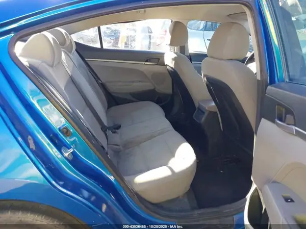 5NPD74LF8HH197731 2017 HYUNDAI ELANTRA - Image 8
