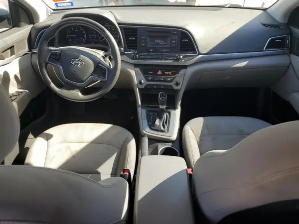 5NPD74LF8HH198460 2017 HYUNDAI ELANTRA - Image 8