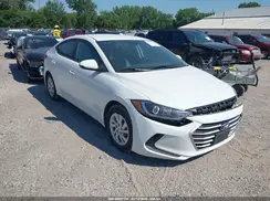 5NPD74LF8HH200417 2017 HYUNDAI ELANTRA
