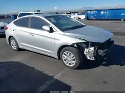 5NPD74LF8HH201261 2017 HYUNDAI ELANTRA