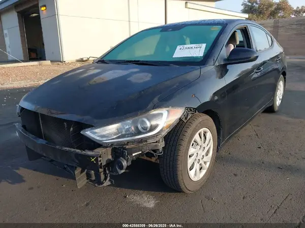 5NPD74LF8HH202362 2017 HYUNDAI ELANTRA - Image 2