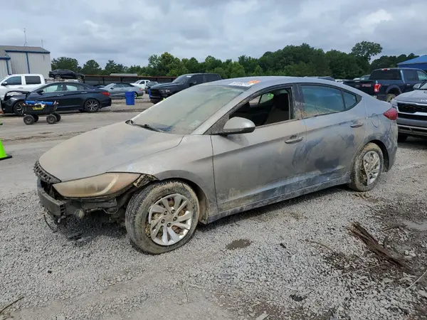 5NPD74LF8HH212275 2017 HYUNDAI ELANTRA - Image 1