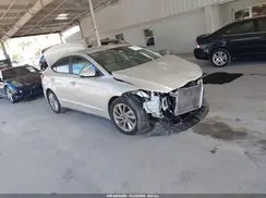 5NPD74LF8JH213643 2018 HYUNDAI ELANTRA