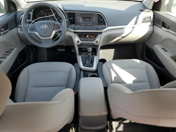 5NPD74LF8JH213786 2018 HYUNDAI ELANTRA - Image 8