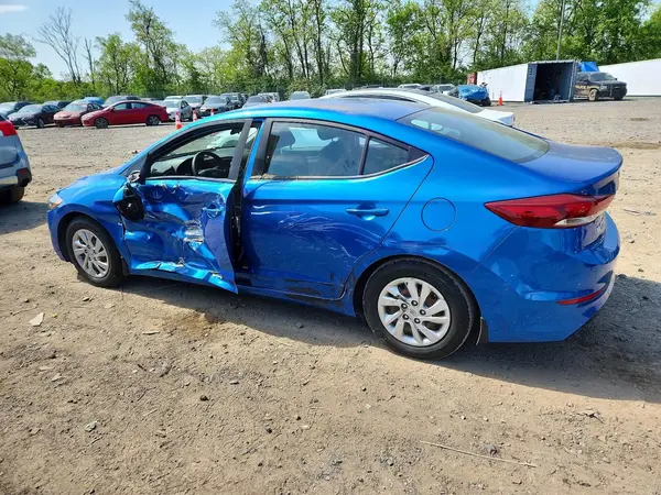 5NPD74LF8JH216901 2018 HYUNDAI ELANTRA - Image 2