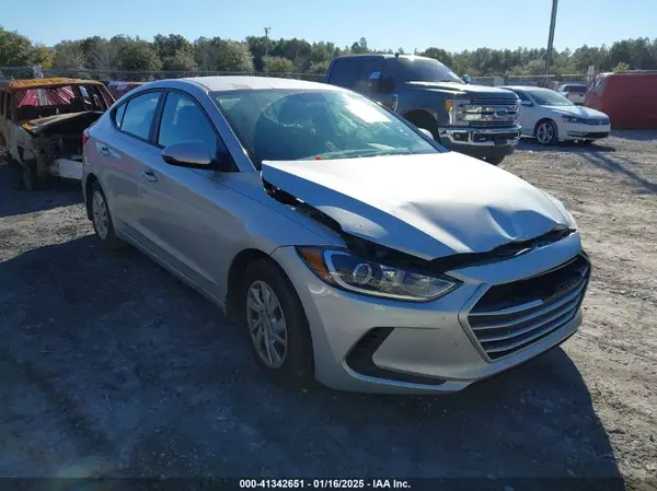 5NPD74LF8JH219149 2018 HYUNDAI ELANTRA - Image 1