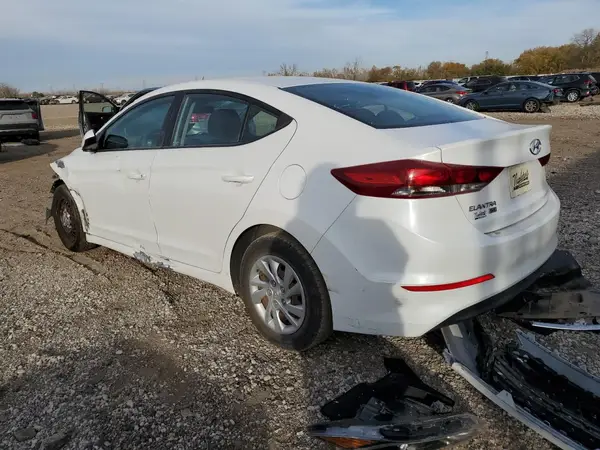 5NPD74LF8JH226716 2018 HYUNDAI ELANTRA - Image 2