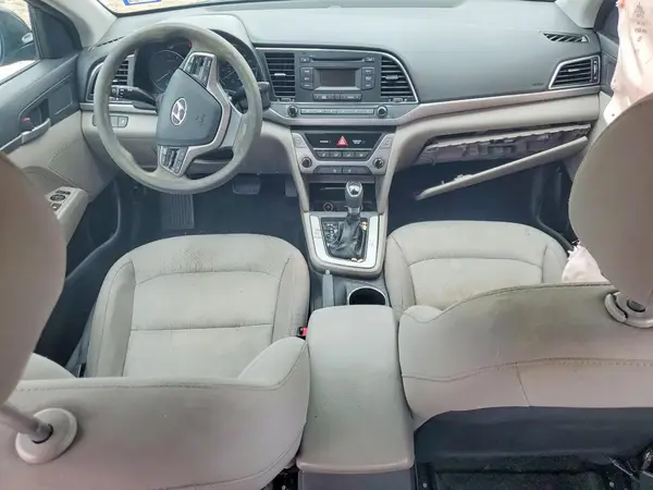 5NPD74LF8JH230202 2018 HYUNDAI ELANTRA - Image 8