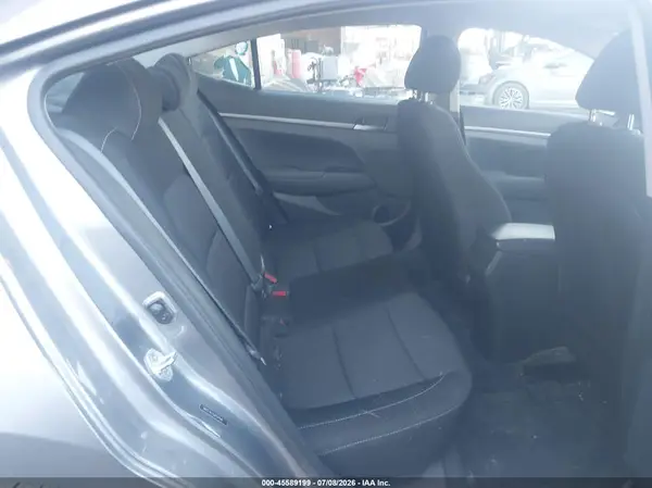5NPD74LF8JH241541 2018 HYUNDAI ELANTRA - Image 8