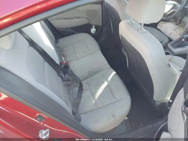 5NPD74LF8JH247971 2018 HYUNDAI ELANTRA - Image 8