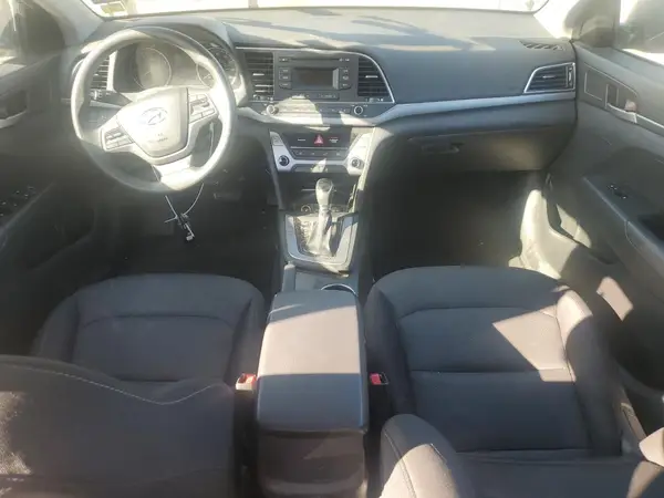 5NPD74LF8JH266195 2018 HYUNDAI ELANTRA - Image 8