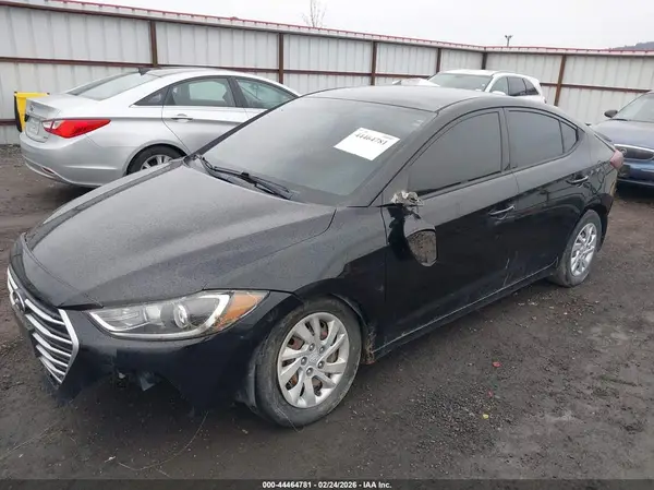 5NPD74LF8JH272563 2018 HYUNDAI ELANTRA - Image 2