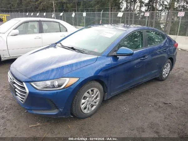 5NPD74LF8JH272708 2018 HYUNDAI ELANTRA - Image 2