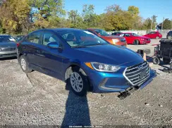 5NPD74LF8JH275365 2018 HYUNDAI ELANTRA