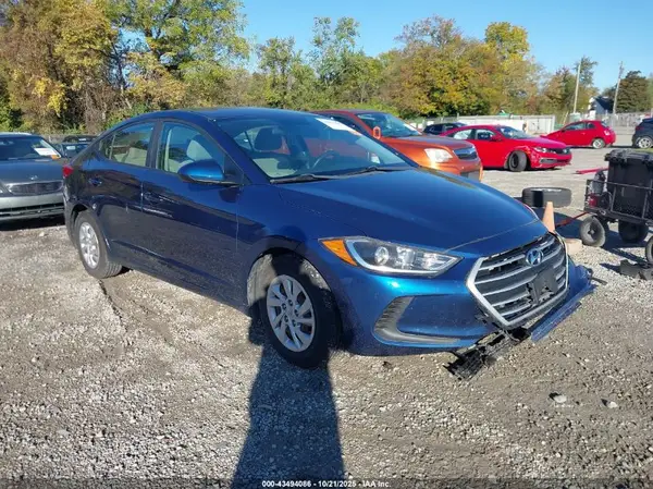 5NPD74LF8JH275365 2018 HYUNDAI ELANTRA - Image 1