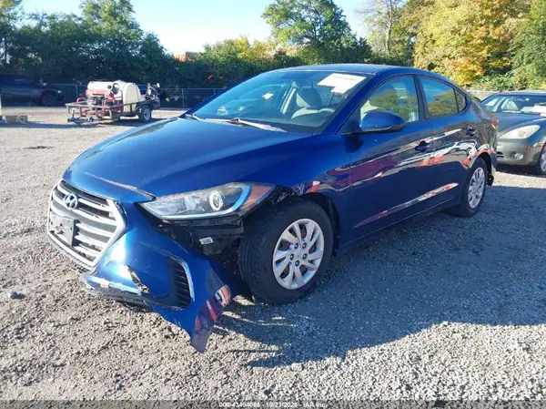 5NPD74LF8JH275365 2018 HYUNDAI ELANTRA - Image 2