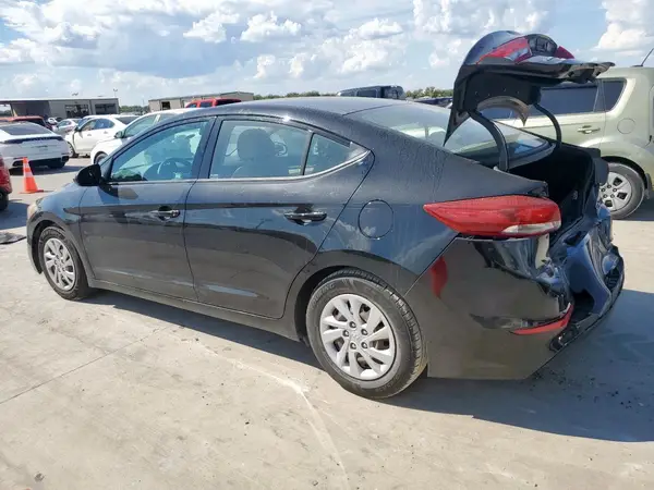 5NPD74LF8JH275706 2018 HYUNDAI ELANTRA - Image 2