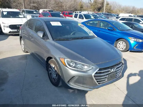 5NPD74LF8JH276550 2018 HYUNDAI ELANTRA - Image 1