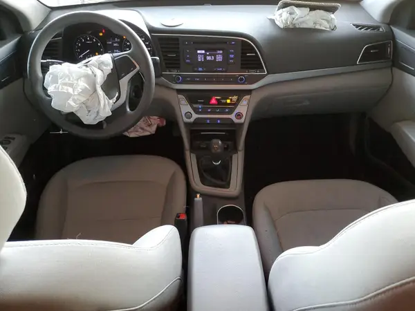 5NPD74LF8JH282722 2018 HYUNDAI ELANTRA - Image 8