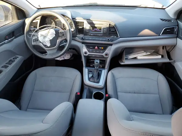 5NPD74LF8JH293302 2018 HYUNDAI ELANTRA - Image 8