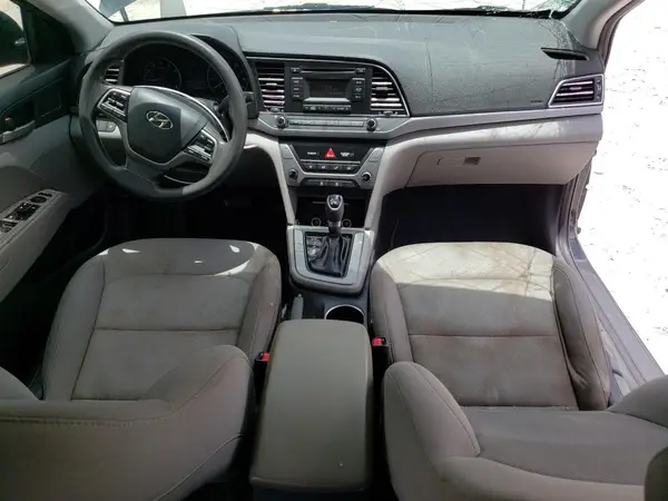 5NPD74LF8JH303133 2018 HYUNDAI ELANTRA - Image 8