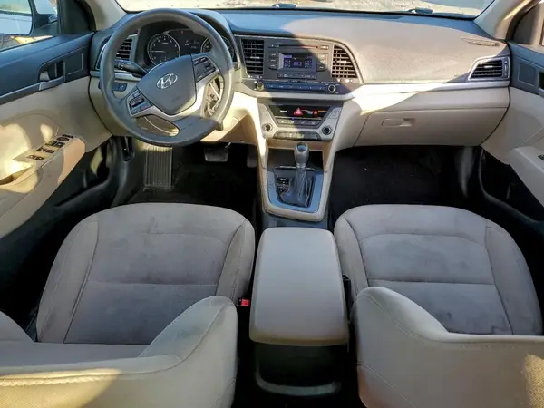5NPD74LF8JH311538 2018 HYUNDAI ELANTRA - Image 8