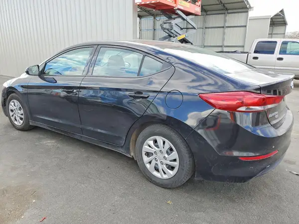 5NPD74LF8JH313189 2018 HYUNDAI ELANTRA - Image 2