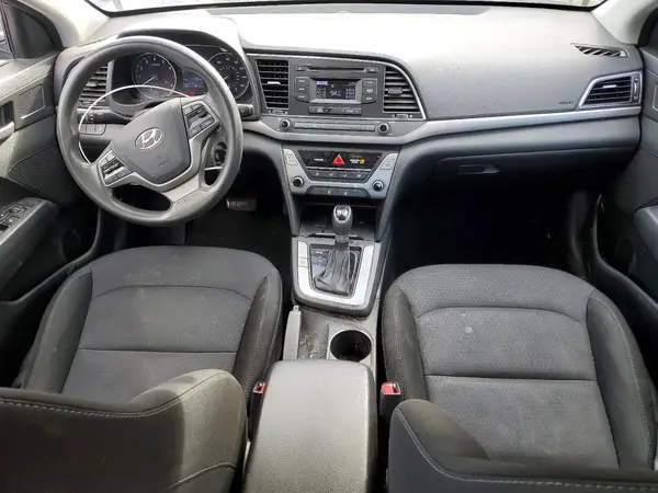5NPD74LF8JH313189 2018 HYUNDAI ELANTRA - Image 8