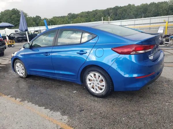 5NPD74LF8JH320563 2018 HYUNDAI ELANTRA - Image 2
