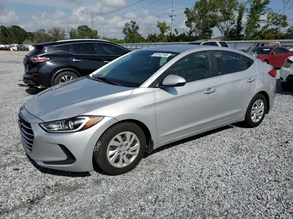 5NPD74LF8JH322796 2018 HYUNDAI ELANTRA - Image 1