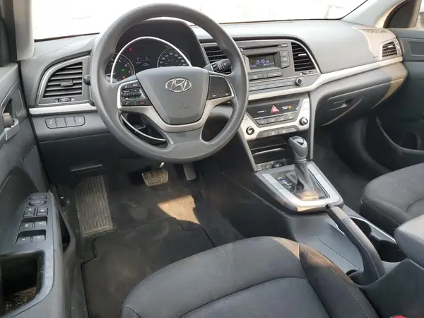 5NPD74LF8JH323429 2018 HYUNDAI ELANTRA - Image 8