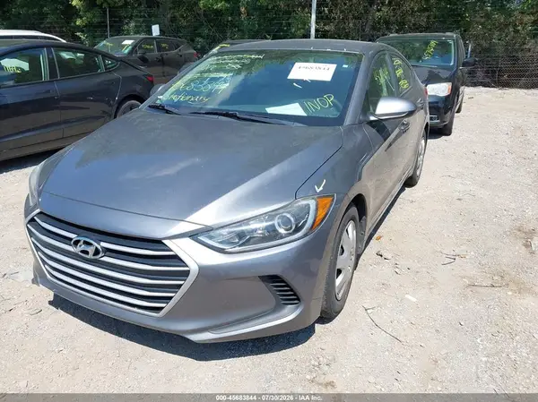 5NPD74LF8JH333894 2018 HYUNDAI ELANTRA - Image 2