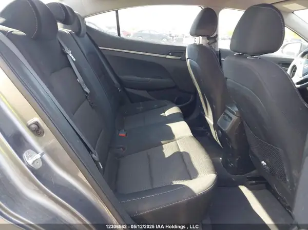 5NPD74LF8JH335998 2018 HYUNDAI ELANTRA - Image 8